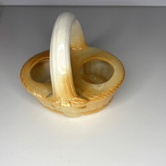 Vintage Chicks In Basket Salt & Pepper Shakers - Picture 9 of 11